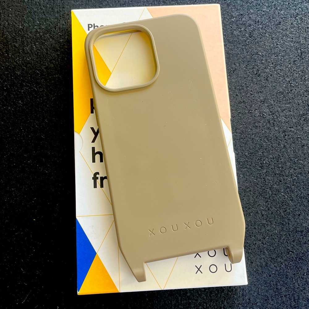 Xouxou phone case iPhone13 Pro taupe